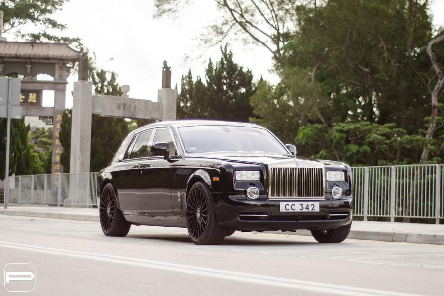  Rolls-Royce Phantom on PUR Wheels (RS35) 2018 года  (фото 1 из 6)